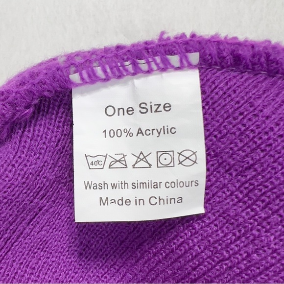 The House Beanie OS Fits All Purple Grey Pom Pom Snowboard Shop Never Worn! - Picture 9 of 9